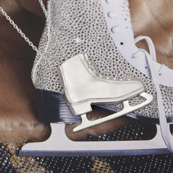 Srebrny naszyjnik DUŻE ŁYŻWY - SREBRO p. 925 .