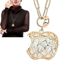 Długi naszyjnik jabłko z kryształkami - PROMOCJA