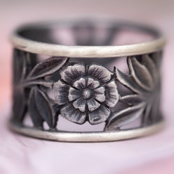 Srebrny pierścionek obrączka - Kwiaty srebro p.925
